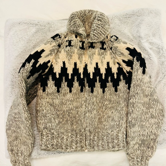 *Handmaid Cozy Wool Cowichan style Sweater zip up XS *rare size *vintage - Picture 4 of 5